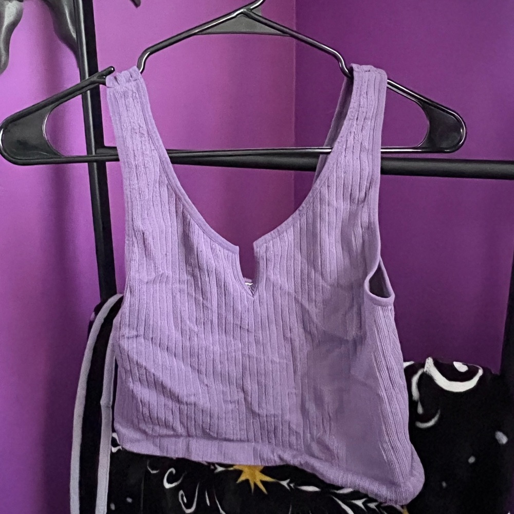 Purple ribbed tank top